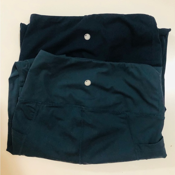 Deep navy blue and deep navy greenish yogalicious pants - Picture 2 of 4